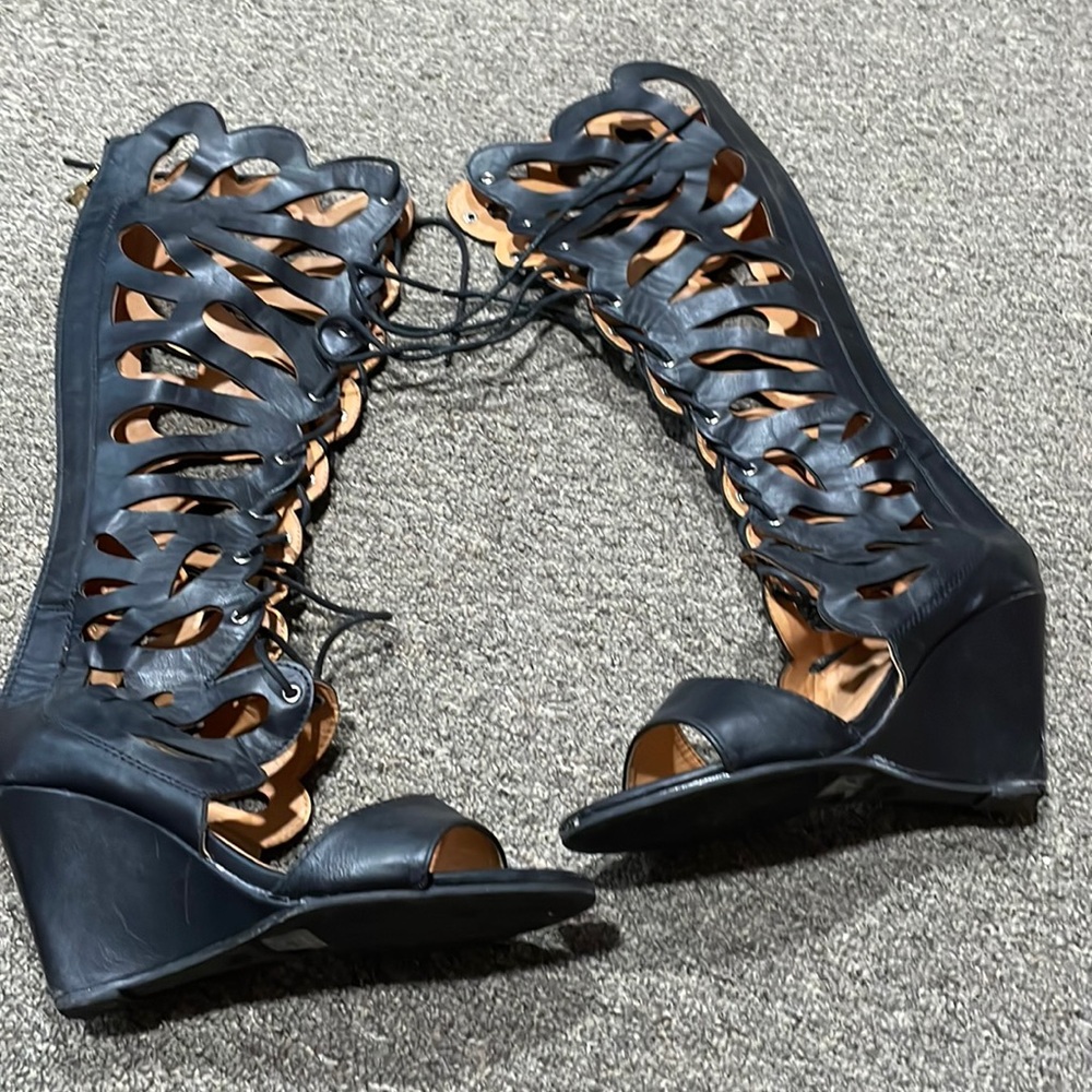Wedge heel open toe lace up wedge